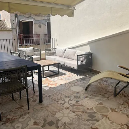 Luxury House Διαμέρισμα *