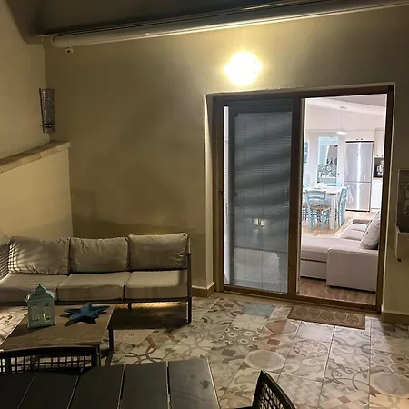 Luxury House Διαμέρισμα