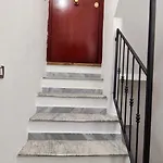 Luxury House דירה צ'פאלו