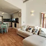 Luxury House Apartman *