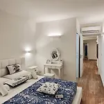 Apartament Luxury House