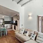 Luxury House * צ'פאלו