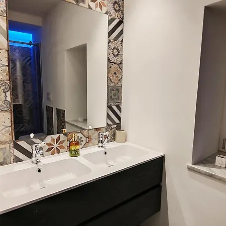 דירה Luxury House