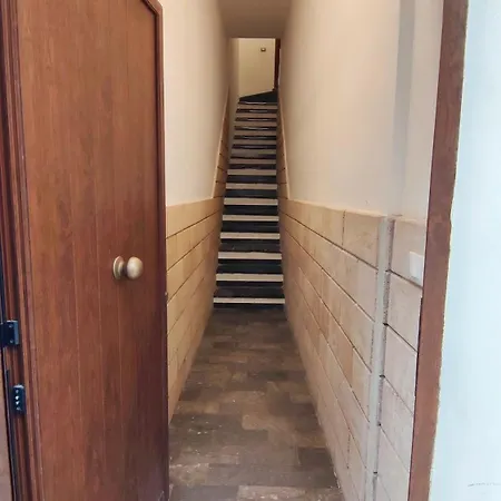 Luxury House דירה צ'פאלו