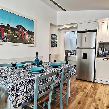 דירה Luxury House צ'פאלו